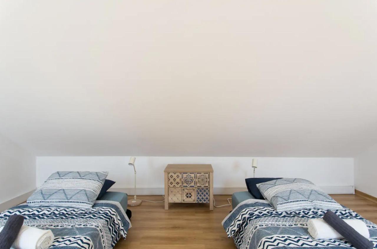 דירות ליסבון Beautiful 3-Story House In Chiado With A 40M² Private Terrace מראה חיצוני תמונה