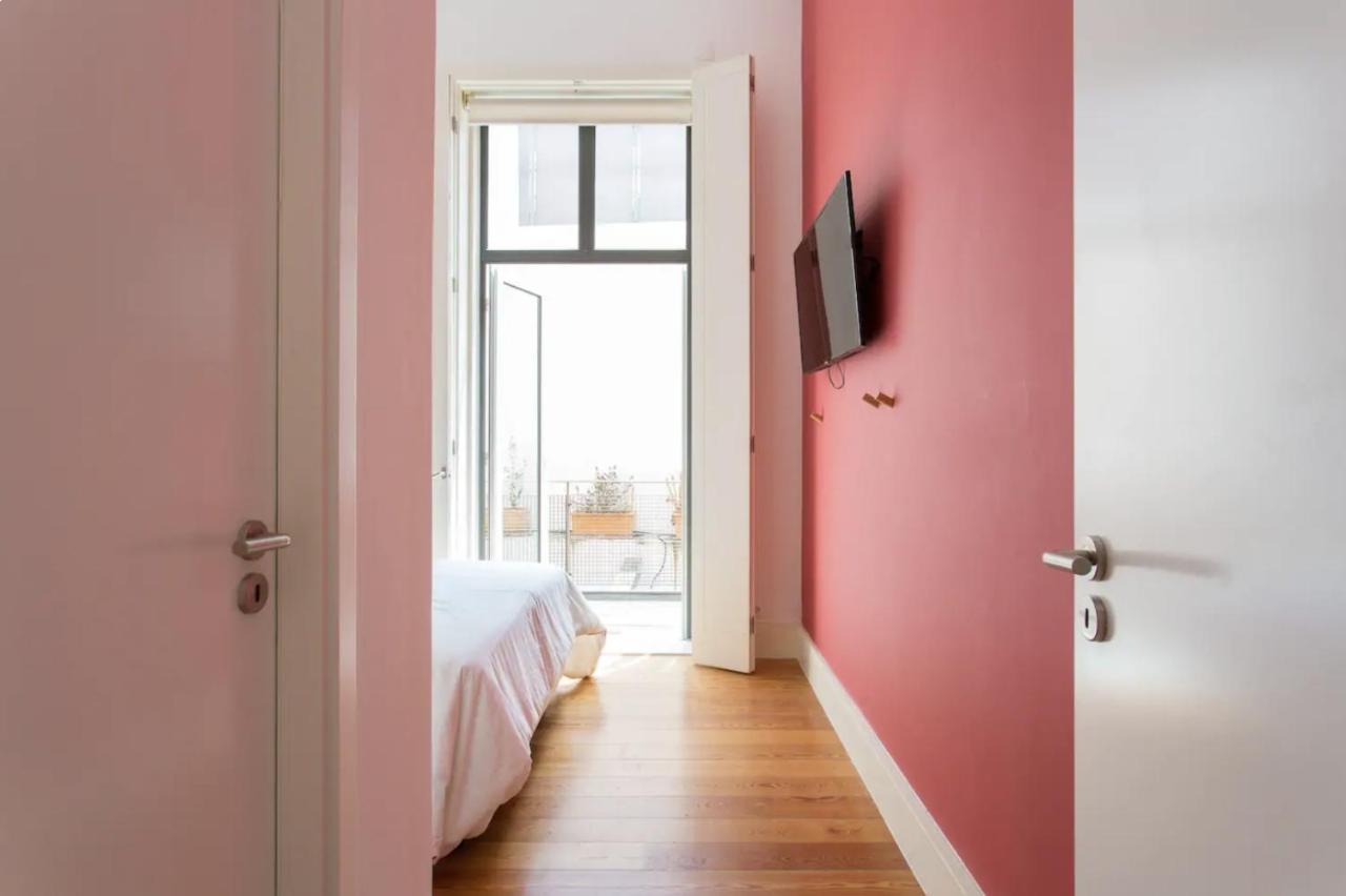 דירות ליסבון Beautiful 3-Story House In Chiado With A 40M² Private Terrace מראה חיצוני תמונה