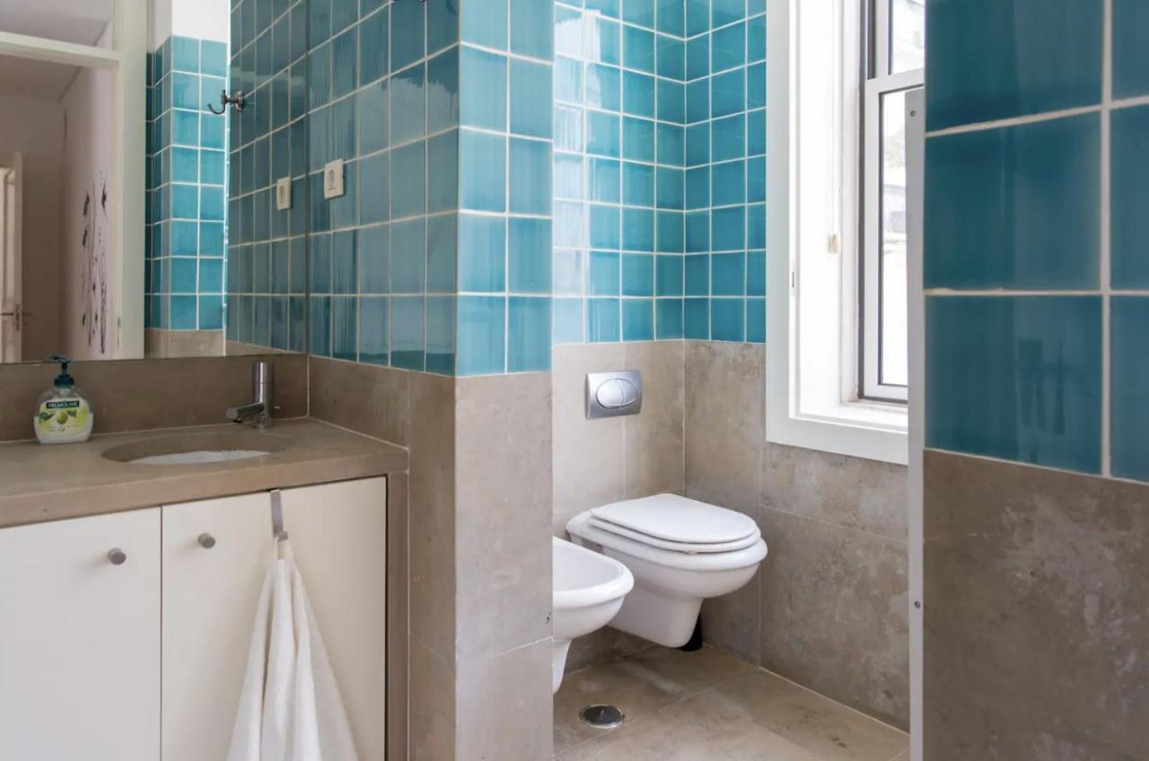 דירות ליסבון Beautiful 3-Story House In Chiado With A 40M² Private Terrace מראה חיצוני תמונה