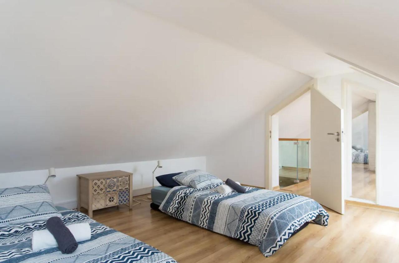 דירות ליסבון Beautiful 3-Story House In Chiado With A 40M² Private Terrace מראה חיצוני תמונה