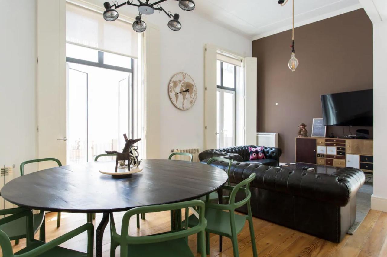 דירות ליסבון Beautiful 3-Story House In Chiado With A 40M² Private Terrace מראה חיצוני תמונה