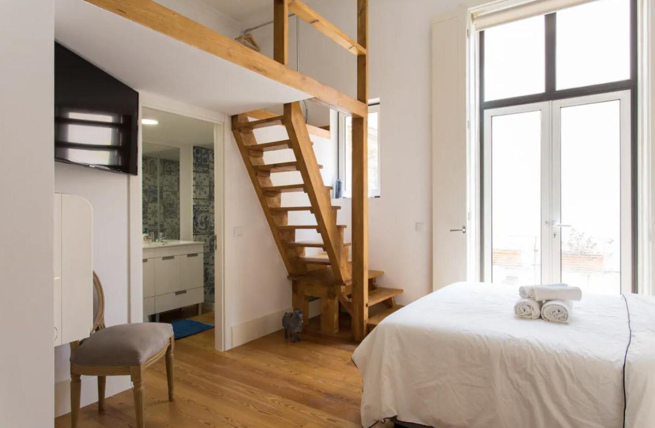 דירות ליסבון Beautiful 3-Story House In Chiado With A 40M² Private Terrace מראה חיצוני תמונה